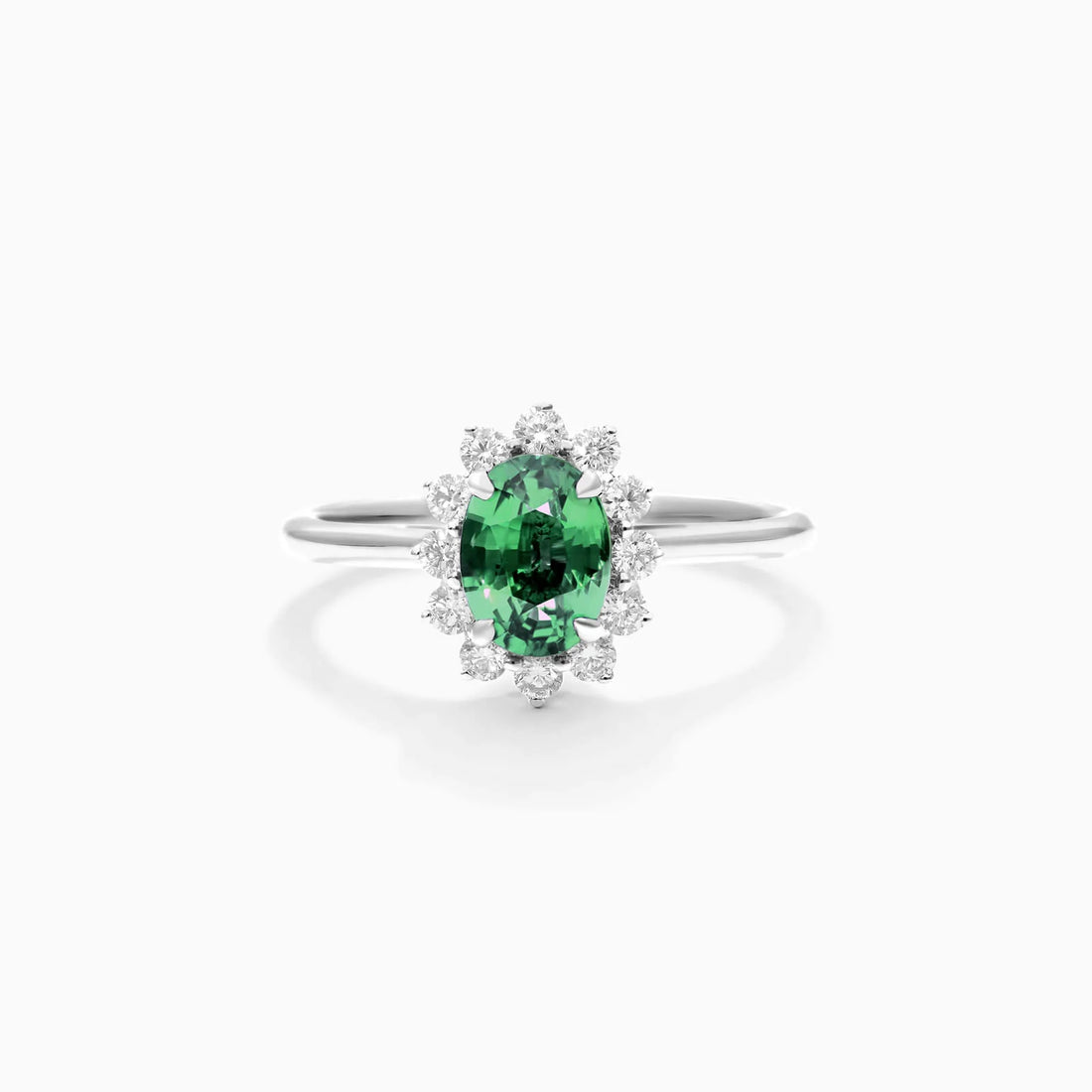 Anel De Esmeralda Em Ouro 18k C/ Diamantes Brilhantes