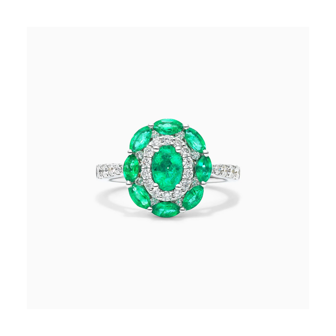 Anel De Ouro Branco 18k Esmeraldas e Diamantes Delicados Lindy