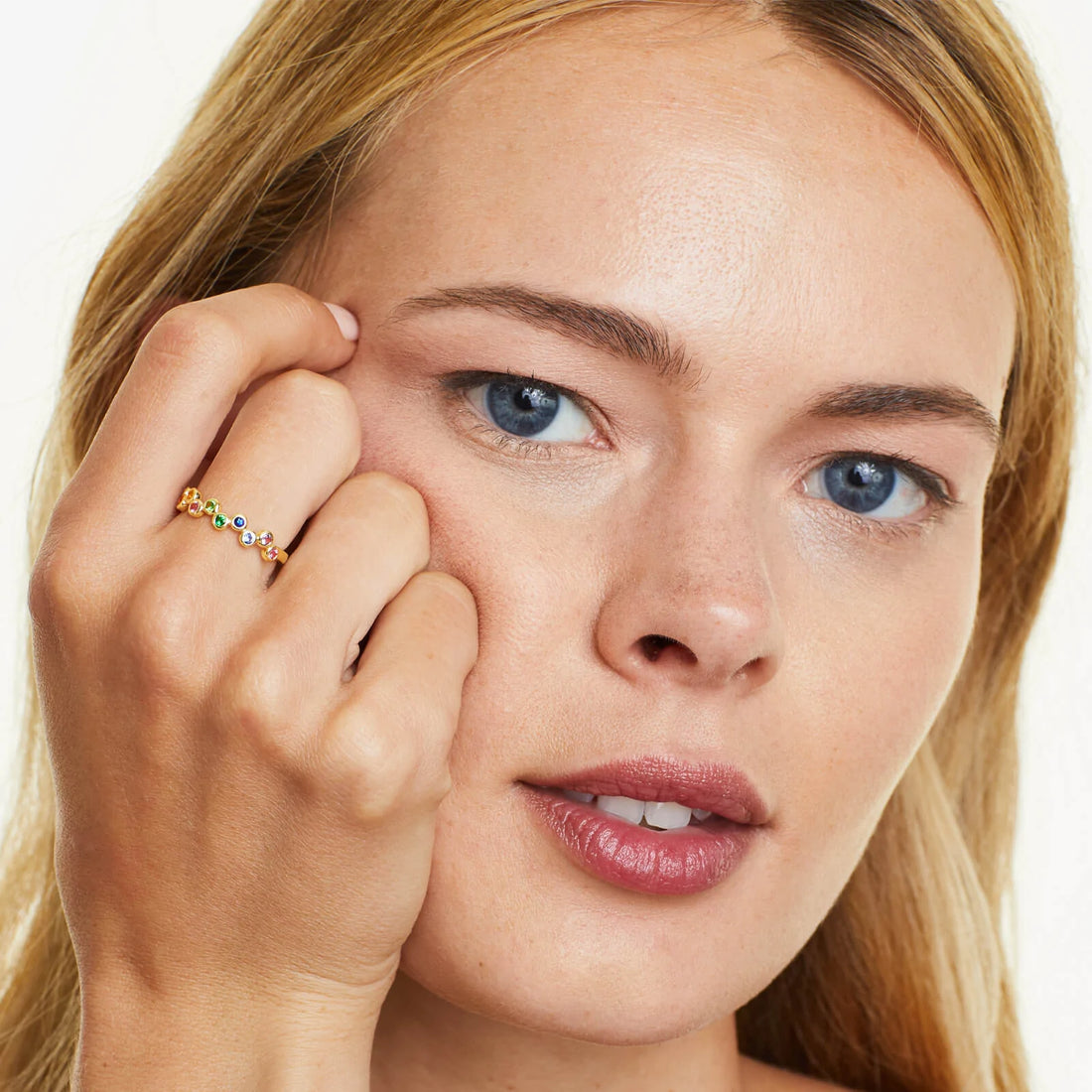 Anel De Ouro 18k Zig Zag C/ Arco-Iris de Safiras