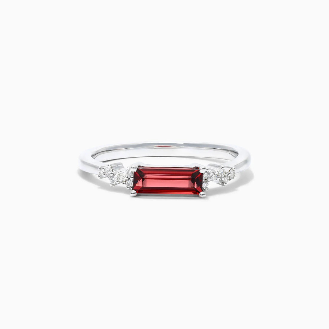 Anel De Ouro 18k C/ Rubi Baguette Solitario e Diamantes Brilhantes