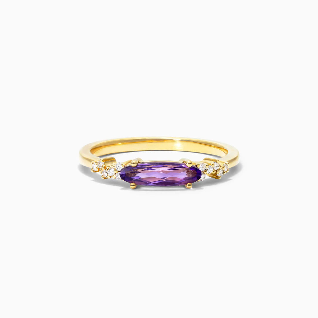 Anel De Ouro 18k C/ Ametista Oval Solitario e Diamantes Brilhantes