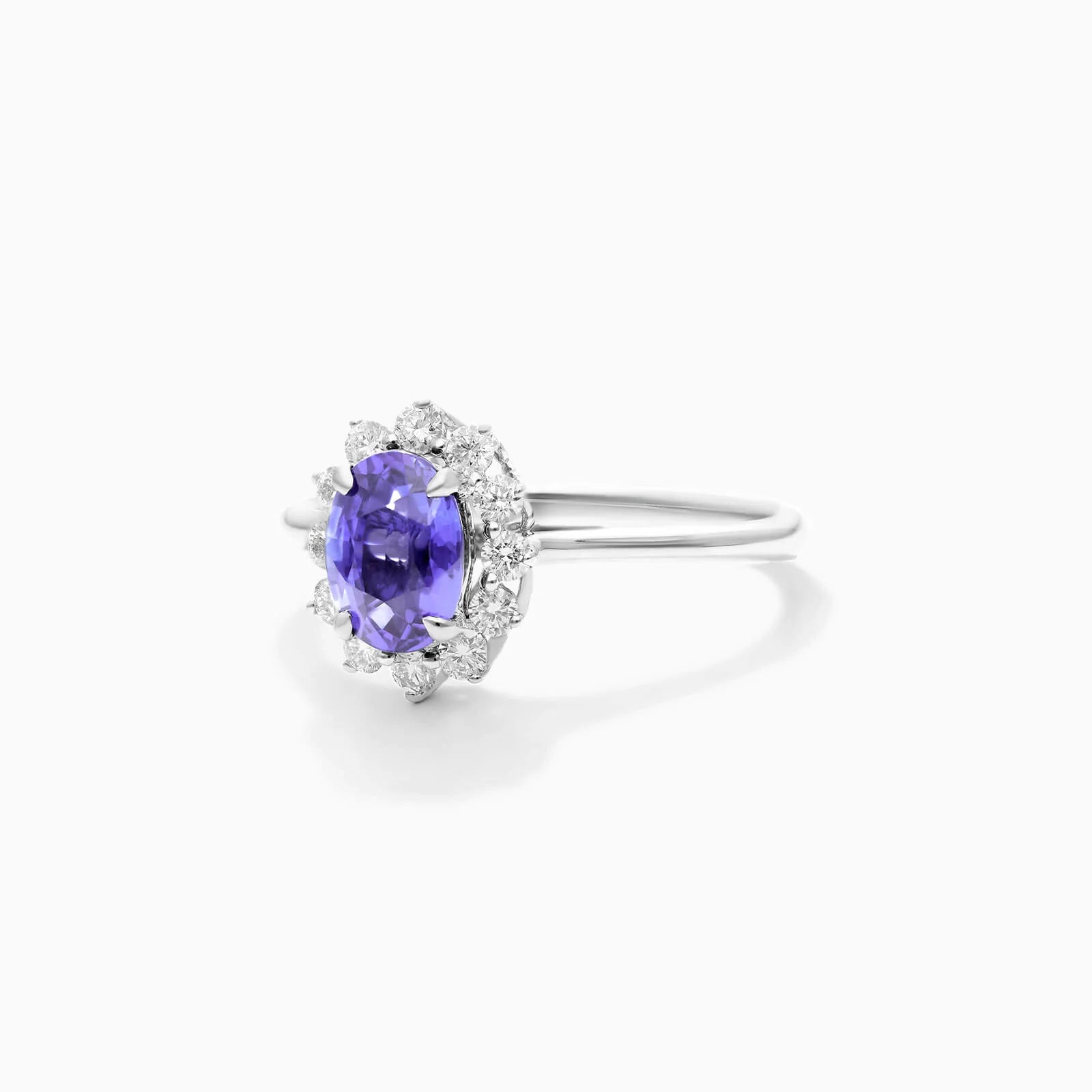 Anel De Tanzanita Em Ouro 18k C/ Diamantes Brilhantes