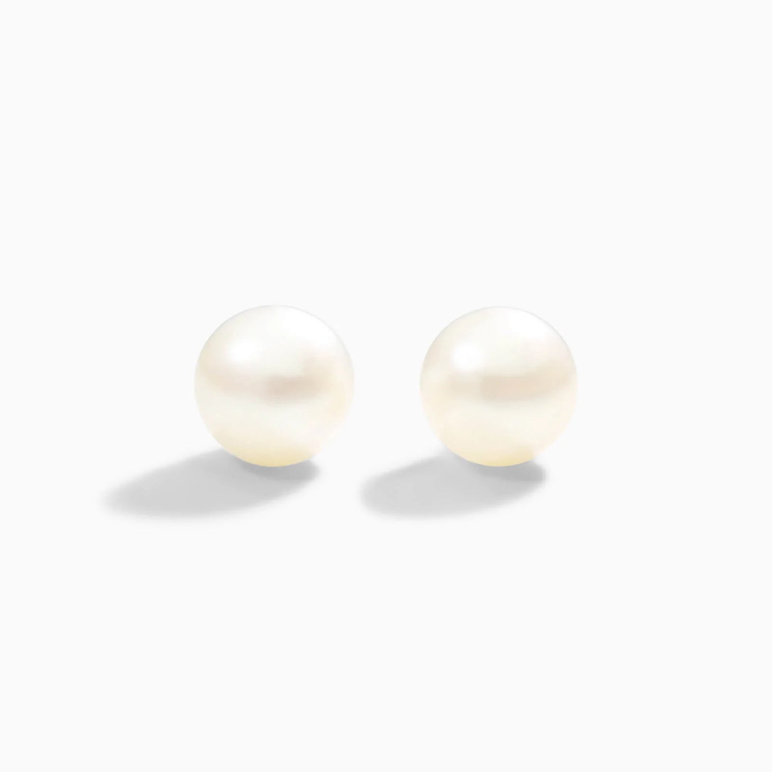 Brinco de Luxo em Ouro Branco 18k Com Perola
