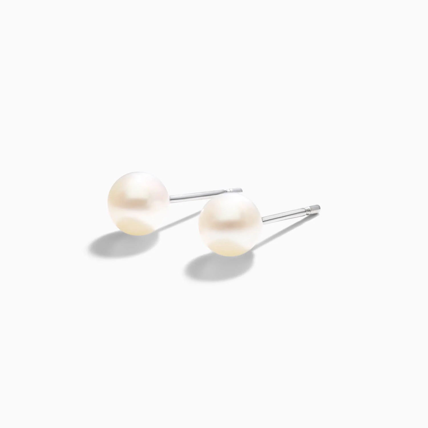 Brinco de Luxo em Ouro Branco 18k Com Perola