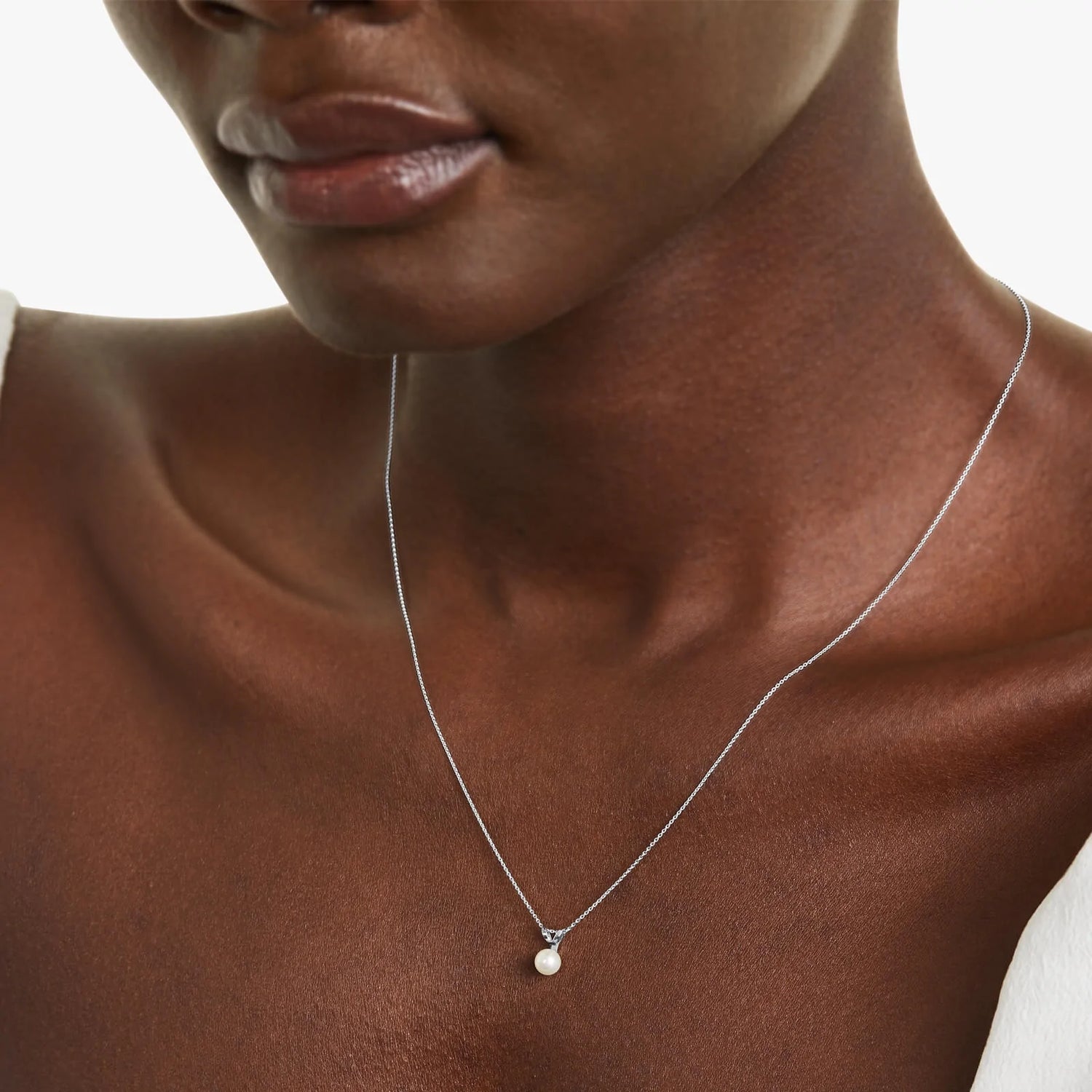 Colar Feminina Corrente em Ouro Branco 18k Solitario De Perola