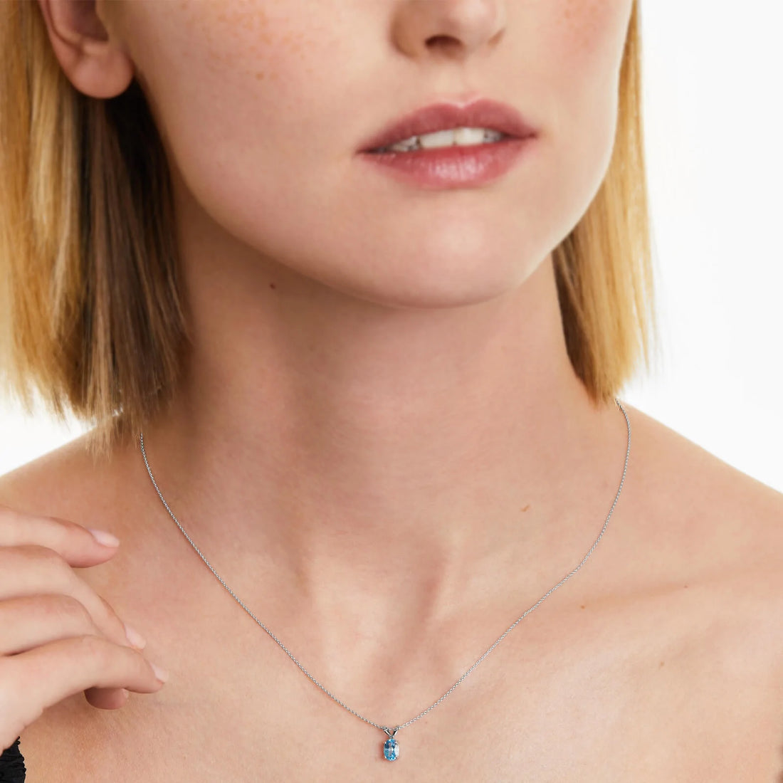 Corrente feminina em Ouro 18k ponto de luz Topazio Londo Luxo