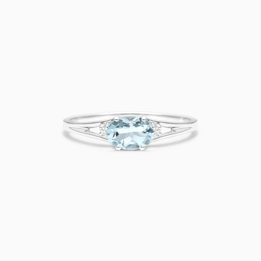 Anel De Ouro 18k iSabel C/ Agua-Marinha Solitario e Diamantes