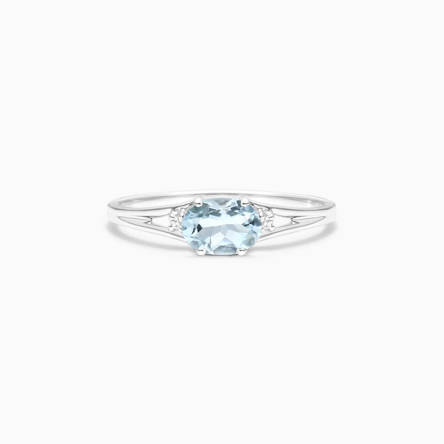 Anel De Ouro 18k iSabel C/ Agua-Marinha Solitario e Diamantes