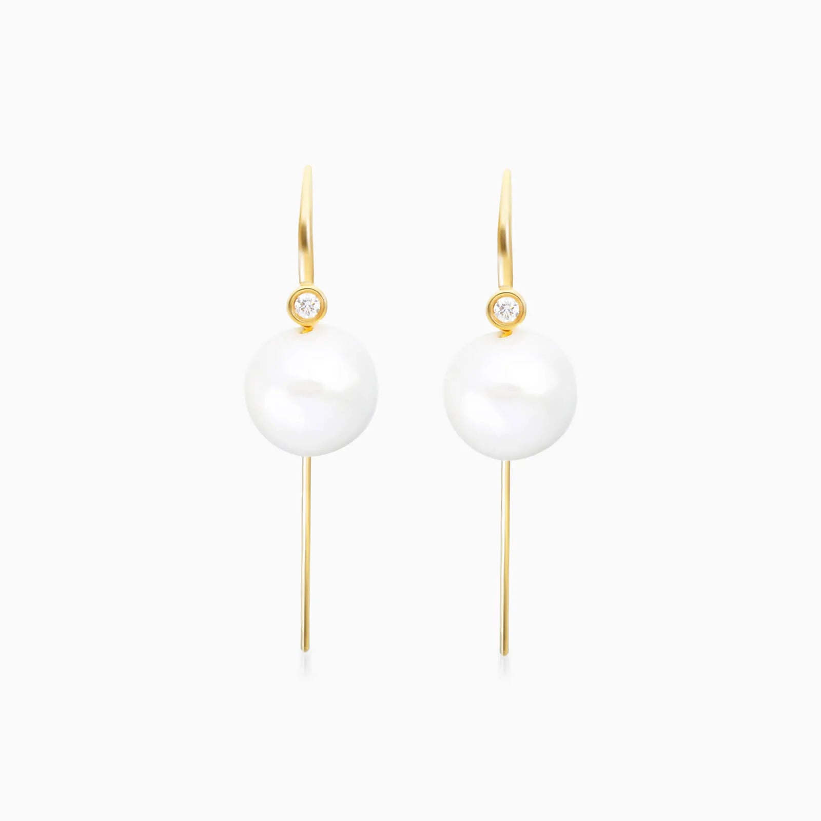 Brinco Fio De Ouro Amarelo 18k Com Perola e Diamante Solitario