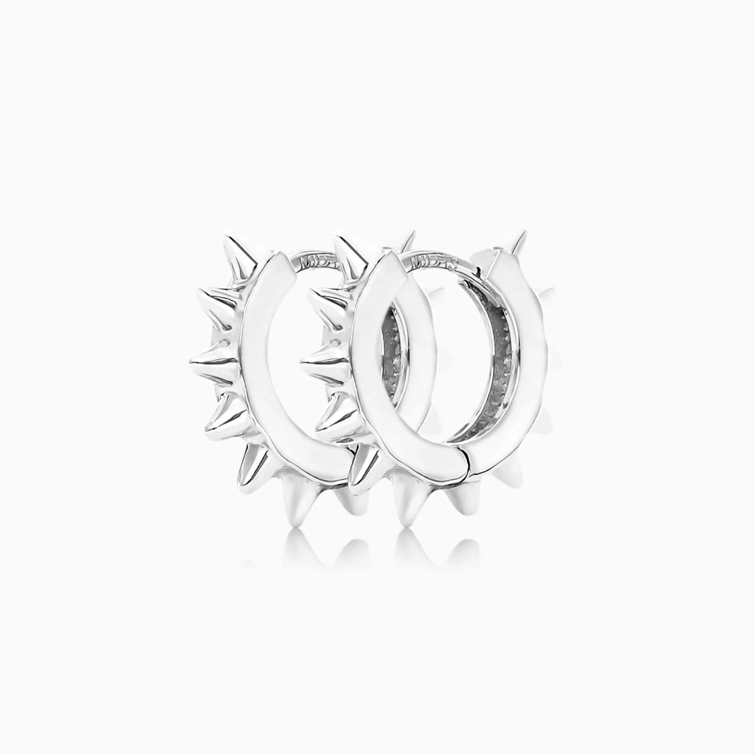 Brinco De Argolas Huggie C/ Triangulos em Ouro 18k Branco