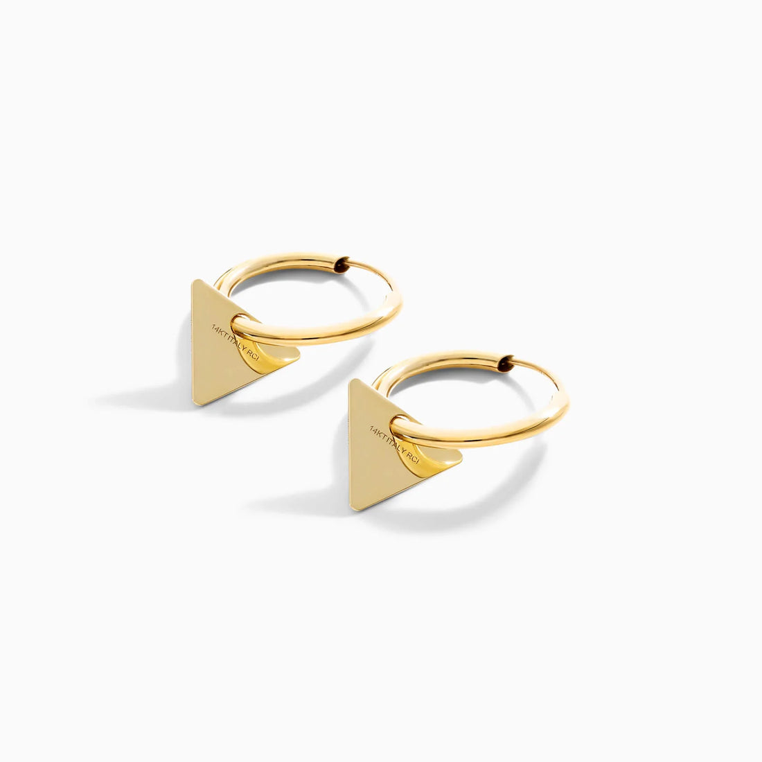 Brinco De Argola C/ Triangulo Espendurado em Ouro 18k