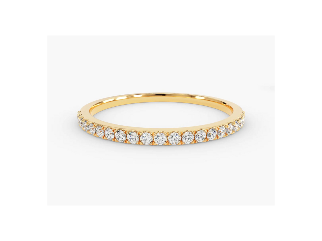 Anel de Ouro 18k Aparador Meia Aliança C/ Diamantes Brilhantes Isabela