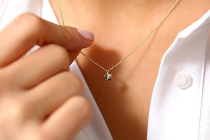 Corrente de ouro  Feminina em Ouro Branco 18k estrela Diamante