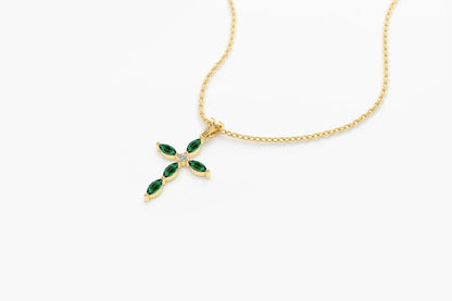 Colar Corrente Cruz de Esmeralda Luxo Feminino em Ouro Amarelo 18k
