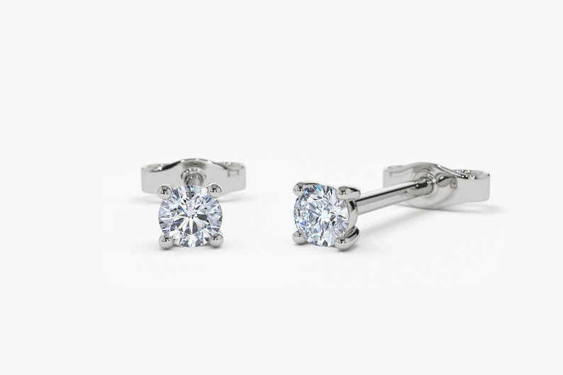 Brinco de  Ouro 18k feminino Solitário Diamantes  12 pts o par Luxo