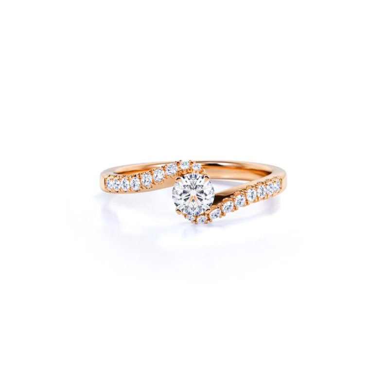 Anel De Noivado Solitario em Ouro 18k c/ Diamantes Brilhantes Pave