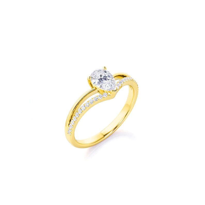 Anel Solitario De Ouro Amarelo 18k e Diamante Brilhante Pear