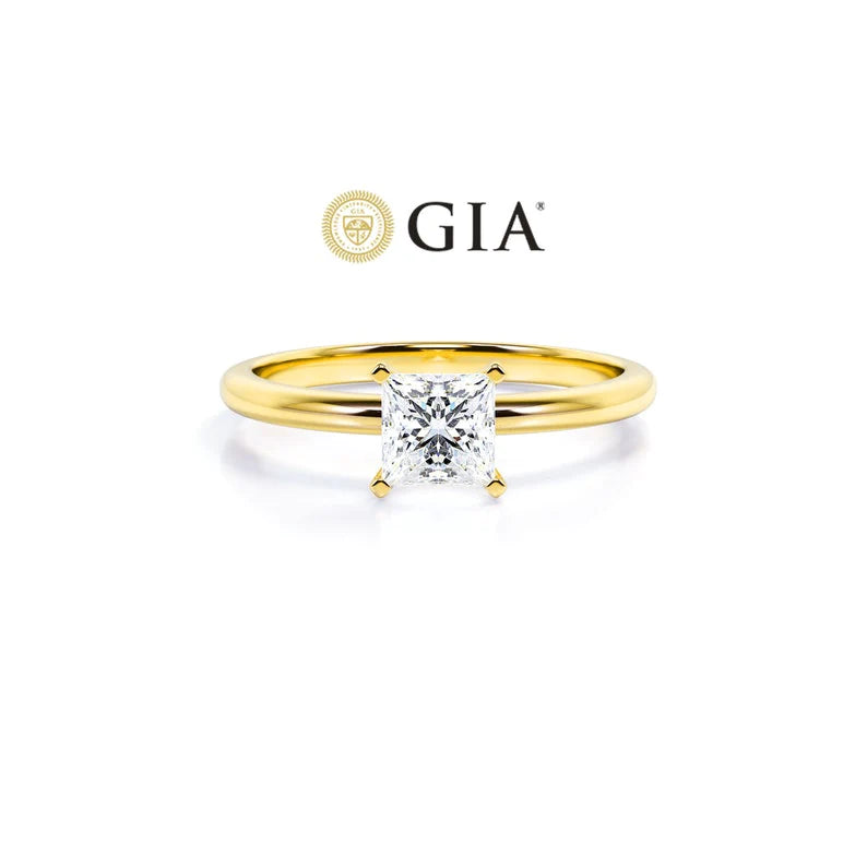 Anel Princesa De Ouro Amarelo18k e Diamantes Brilhantes 30pts
