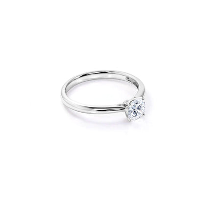 Anel Solitario De Ouro Branco 18k e Diamante Brilhante 30pts