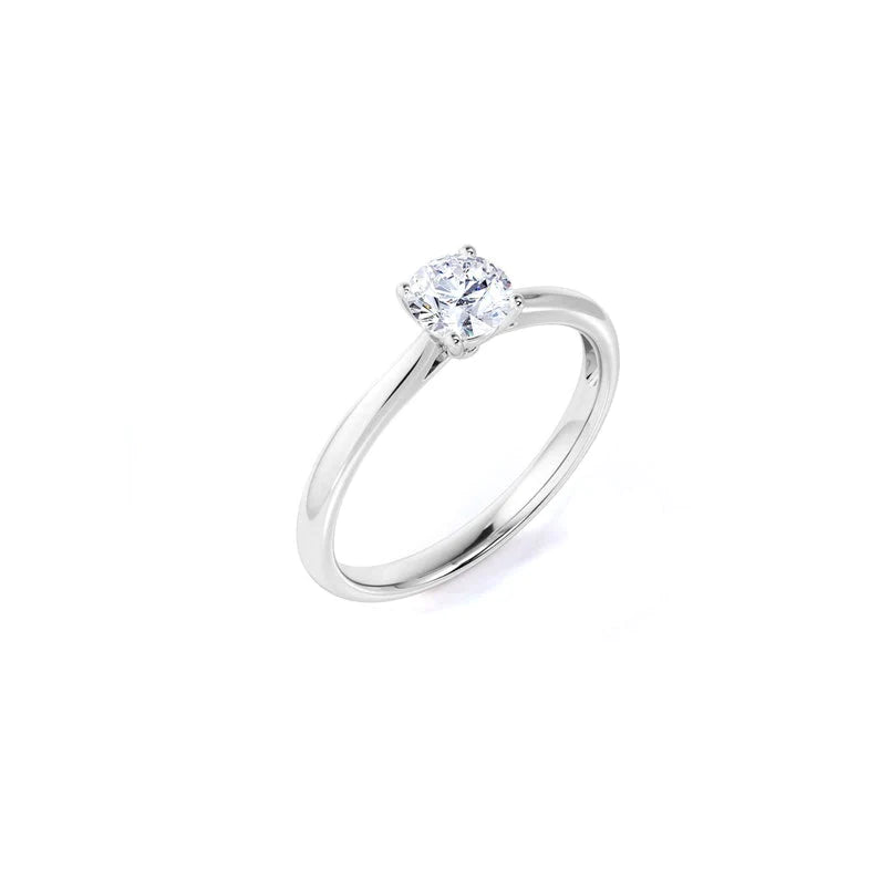 Anel Solitario De Ouro Branco 18k e Diamante Brilhante 30pts