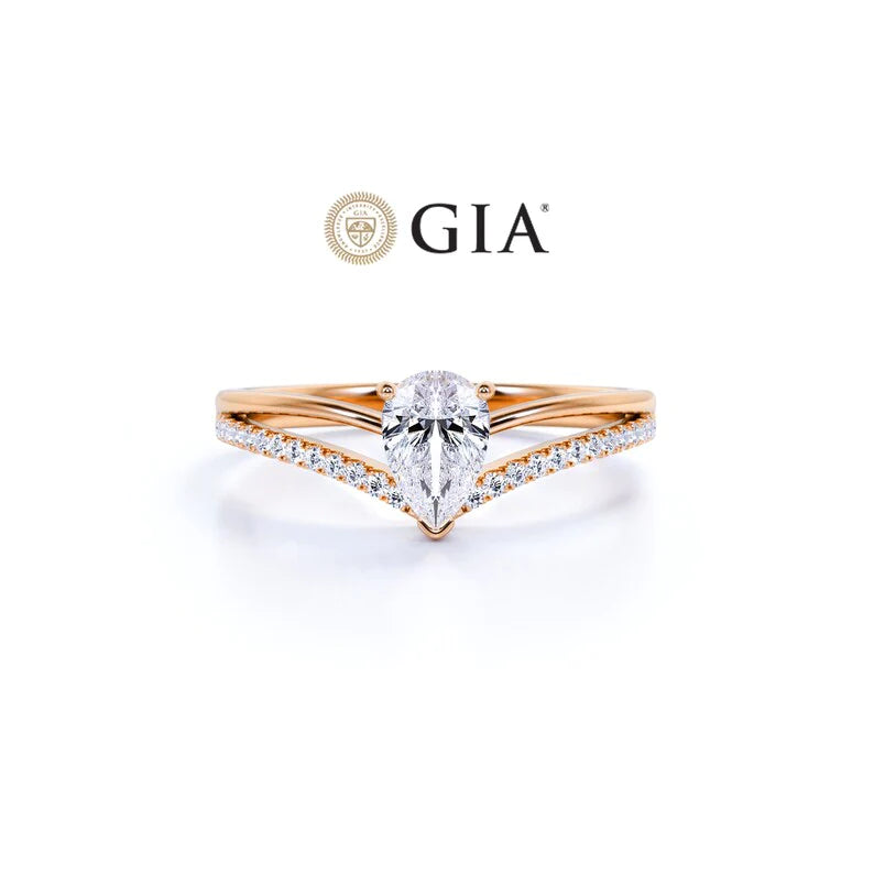 Anel Solitario De Ouro Rose 18k e Diamante Brilhante Pear