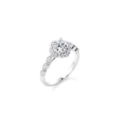 Anel Flor Vintage De Ouro Branco 18k Diamantes Brilhantes 30pts