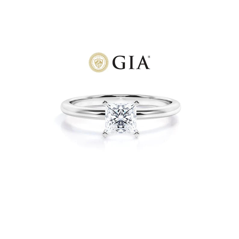 Anel Princesa De Ouro Branco 18k e Diamantes Brilhantes 70pts
