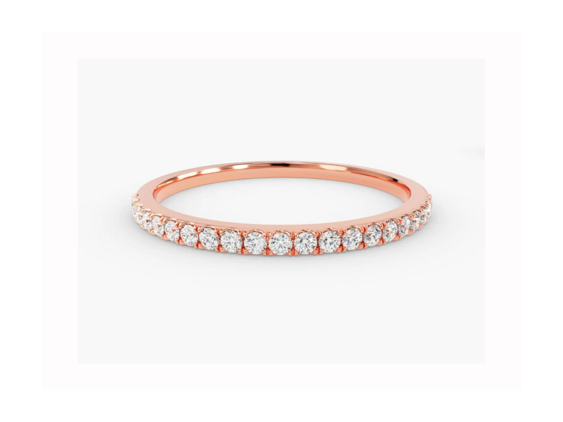 Anel de Ouro 18k Aparador Meia Aliança C/ Diamantes Brilhantes Isabela