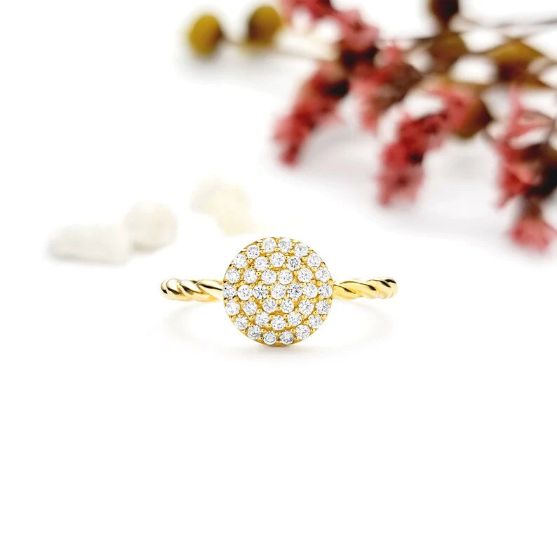 Anel De Noivado em Ouro 18k Torcido c/ Chuveiro Diamantes Brilhantes Pave