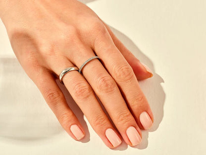 Anel de Ouro 18k Aparador Meia Aliança c/ Diamantes Brilhantes Eterno