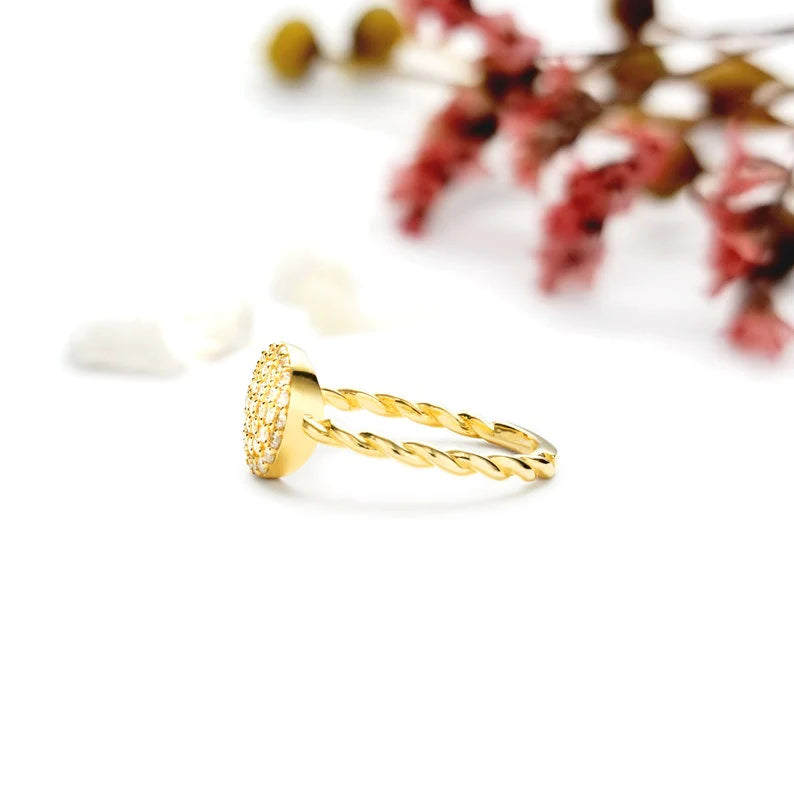 Anel De Noivado em Ouro 18k Torcido c/ Chuveiro Diamantes Brilhantes Pave