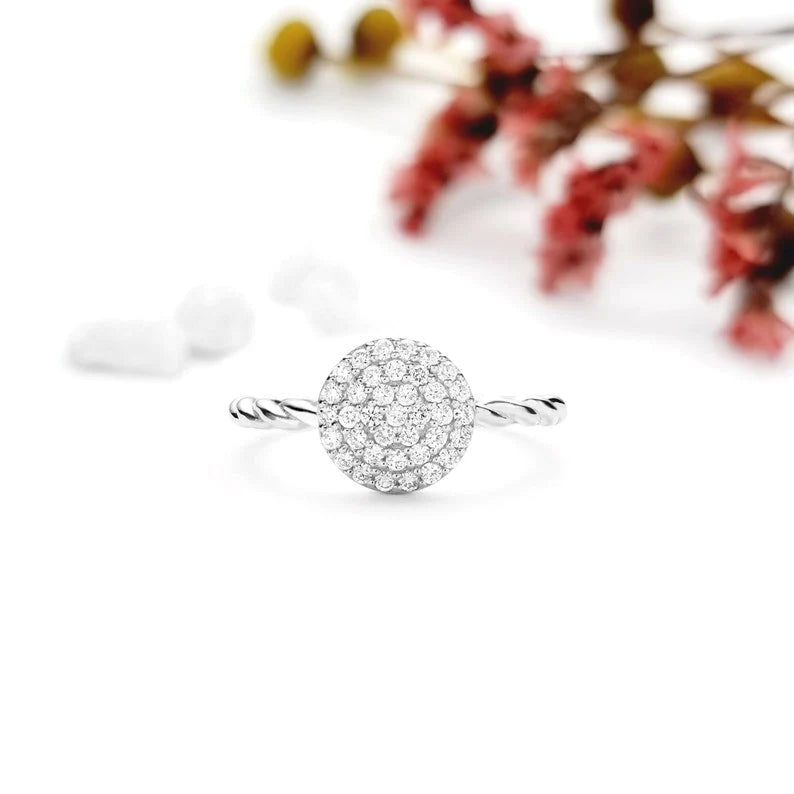 Anel De Noivado em Ouro 18k Torcido c/ Chuveiro Diamantes Brilhantes Pave